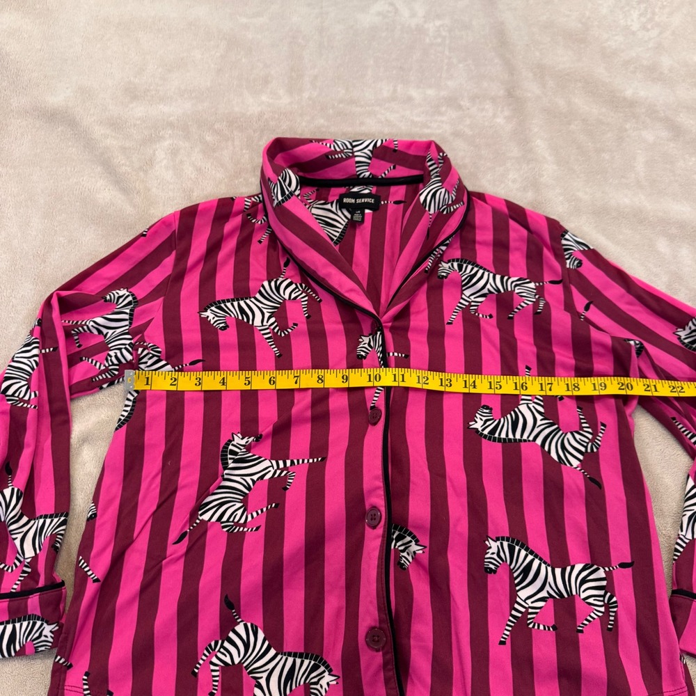 Room Service Pink Zebra Stripe Pajama Set Luxury Soft Lounge Whimsy Stripe Sz L - Picture 11 of 14